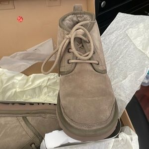 Ugg Neumel women’s boots.